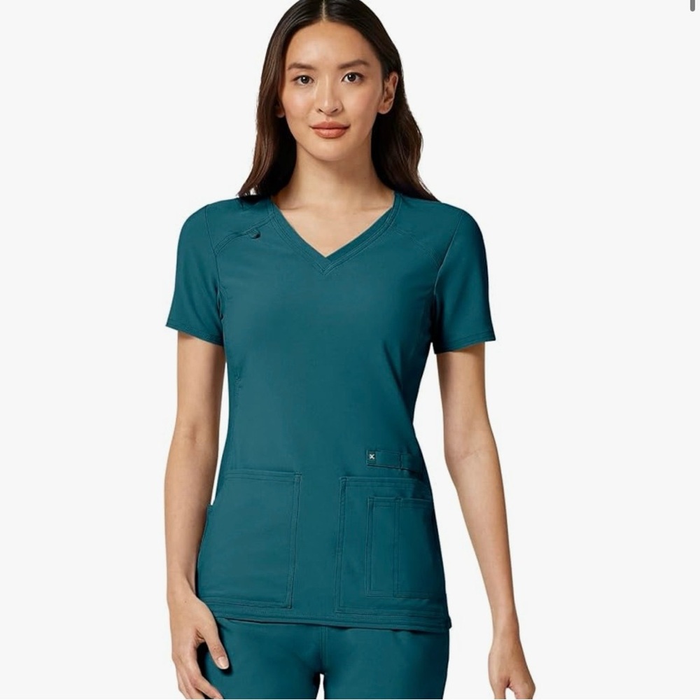 Cherokee V-Neck Short Sleeve Scrub Top in Caribbean Blue - Size M